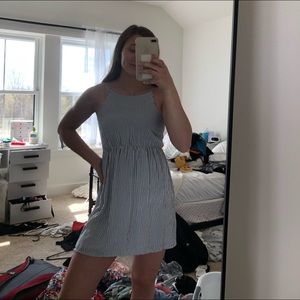 So cute striped dress!